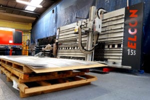 locker group elcon ds vertical panel saw