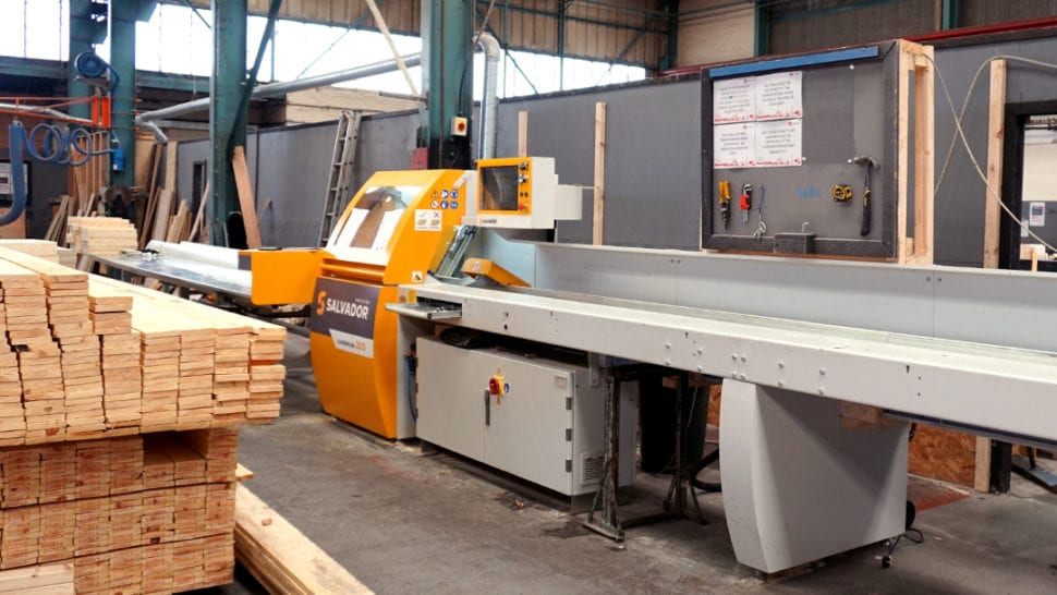 Salvador automatic crosscut