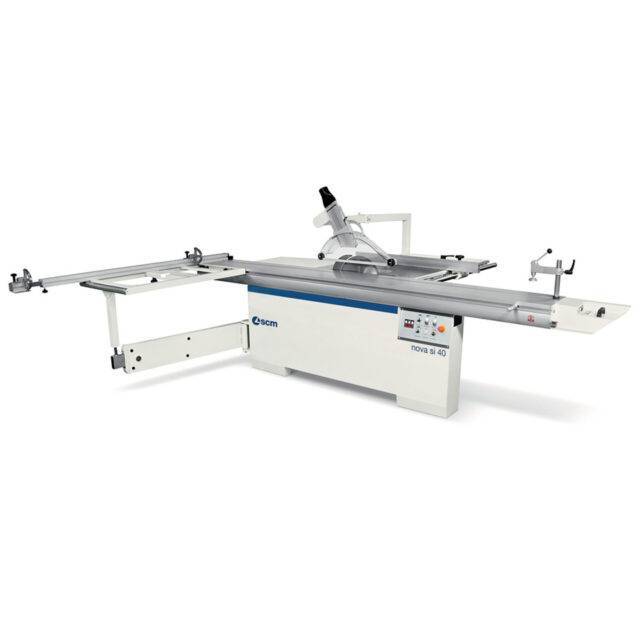 SCM Nova SI 40 with 2.6m sliding table and independent scoring saw unit