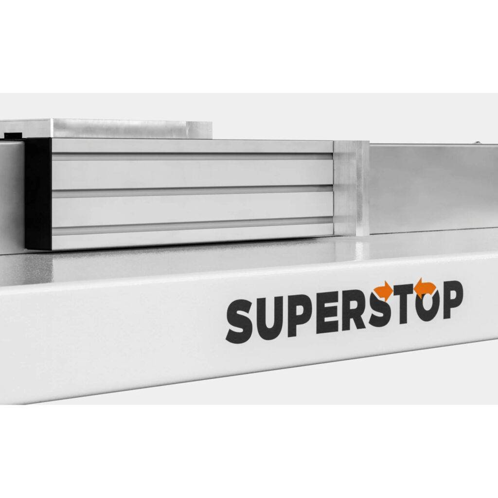 Salvador SuperStop